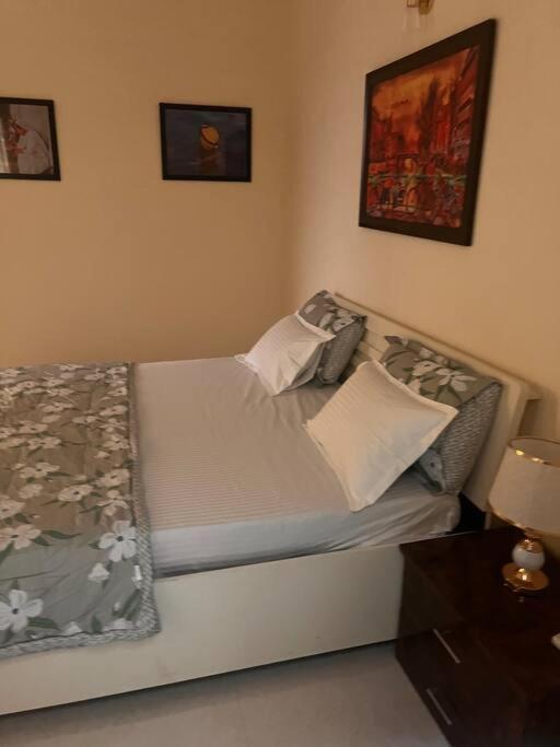 5Bhk Home Away From Home At Ranjit Avenue Amritsar Exteriör bild