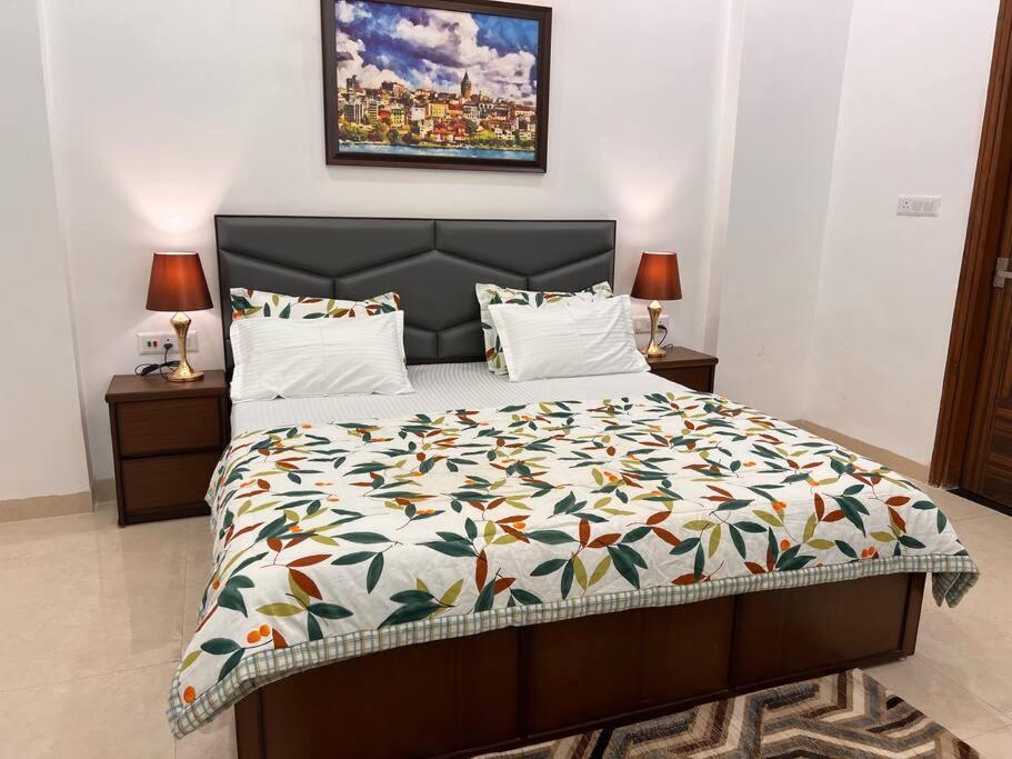 5Bhk Home Away From Home At Ranjit Avenue Amritsar Exteriör bild