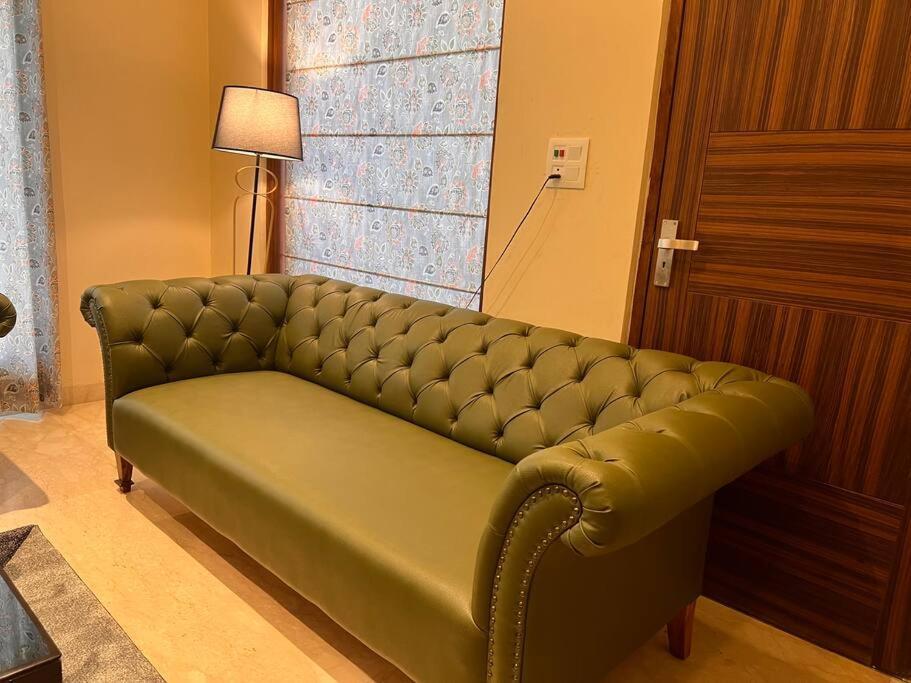 5Bhk Home Away From Home At Ranjit Avenue Amritsar Exteriör bild