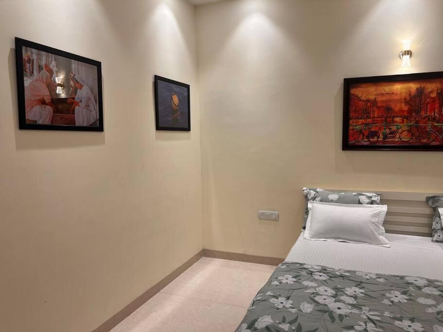 5Bhk Home Away From Home At Ranjit Avenue Amritsar Exteriör bild